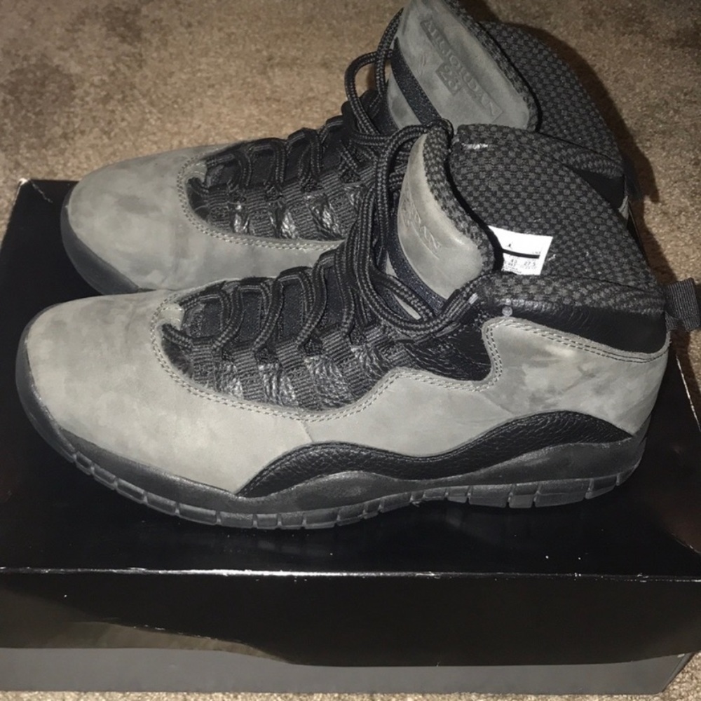 Jordan shadow 10’s